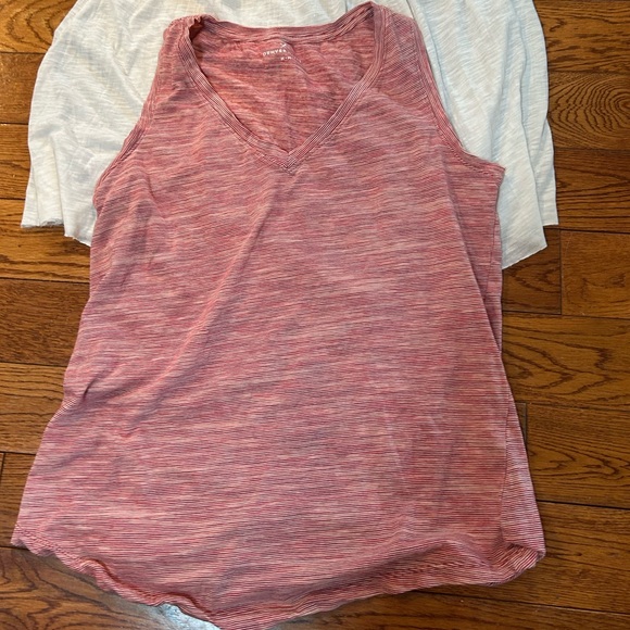 4 Top Bundle! Ricki’s, Northern Reflections and more. Sizes M/L ptp is 16.5-18” - Picture 7 of 13